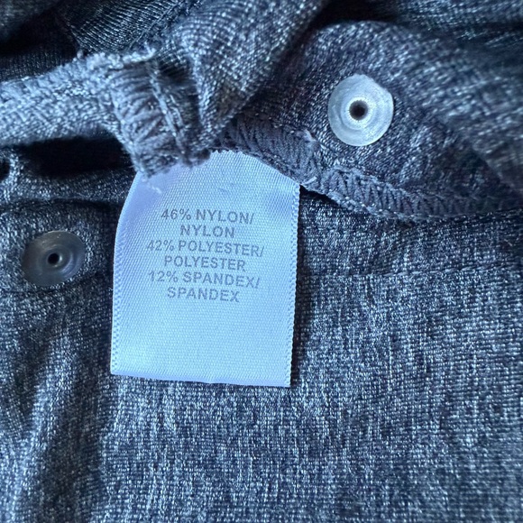 Kuhl SIZE 2 Heathered Gray Athleisure Straight Leg Cargo Pants - Picture 6 of 13